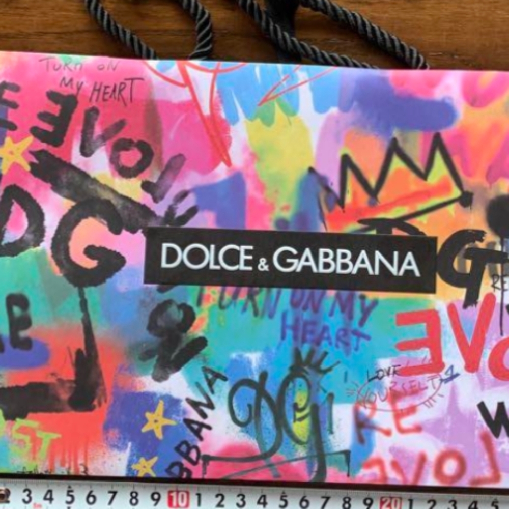 Dolce & Gabbana 🌈 SS Bottle & UPCYCLED Novelty Clutch (Rare) - Picture 4 of 11